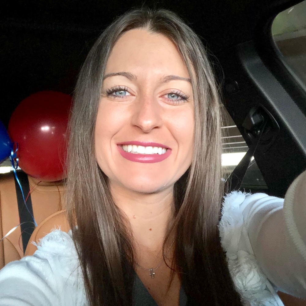 Meet your Posher, Amanda